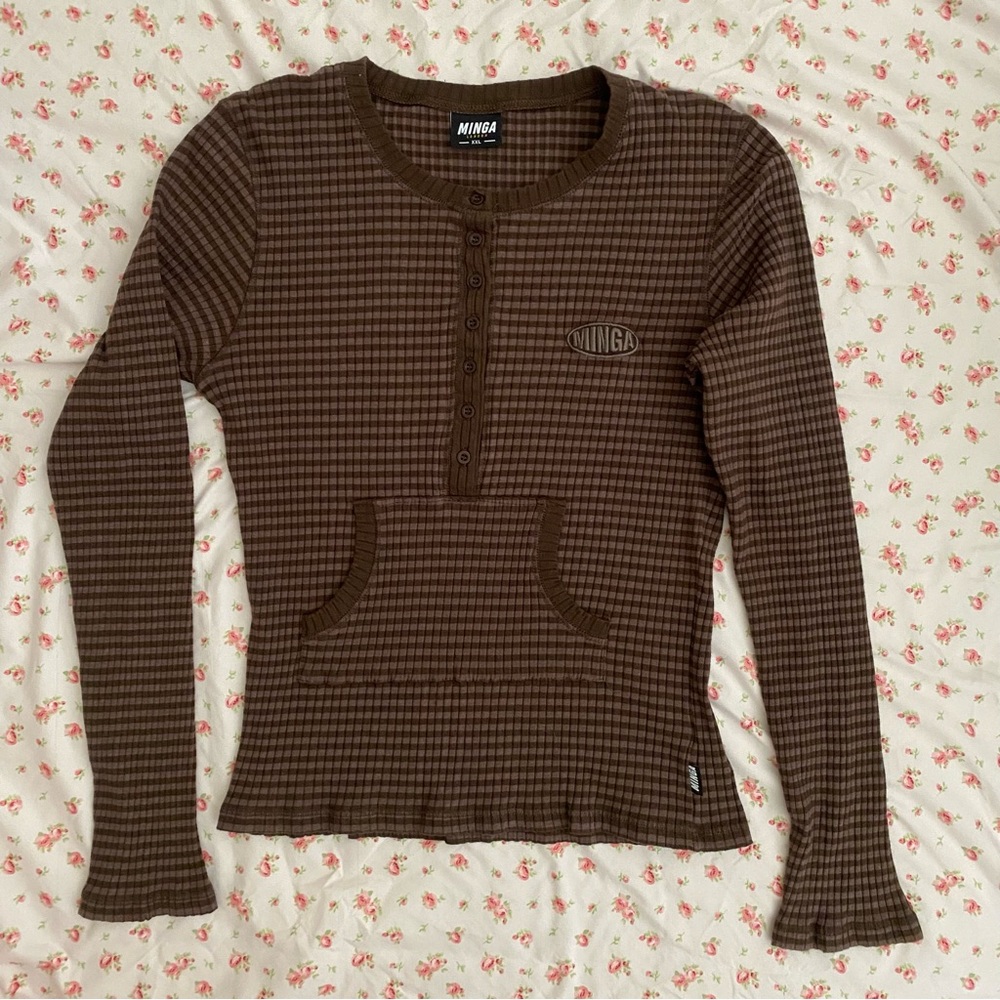 Minga London long sleeve brown striped top w/half button placket & pouch pocket